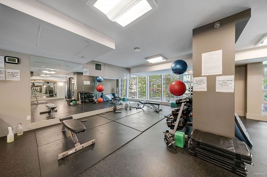 302 1255 Seymour Street Vancouver, BC - 20