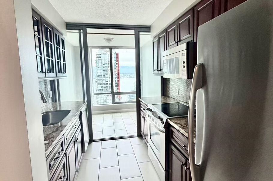 2902 1200 W GEORGIA STREET, Vancouver BC V5X 1G3 Vancouver, BC - 9