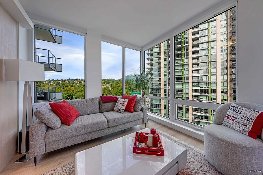 1102 1500 Fern Street North Vancouver, BC - 2