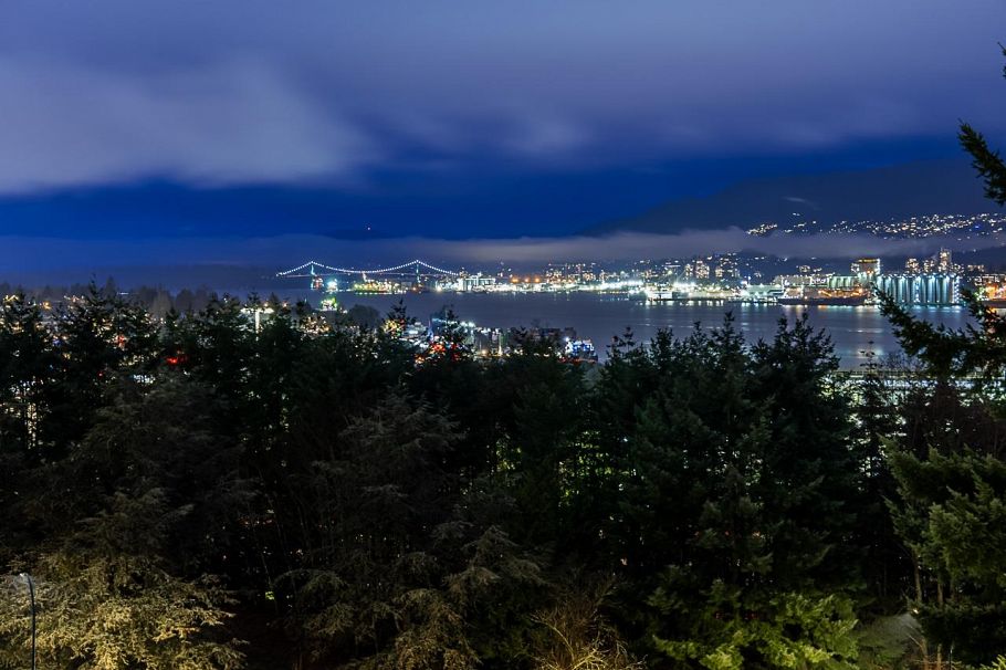 3535 Cambridge Street Vancouver, BC - 37