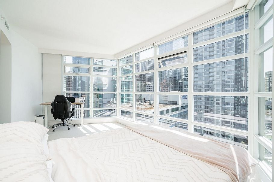 1904 1205 W Hastings Street Vancouver, BC - 17