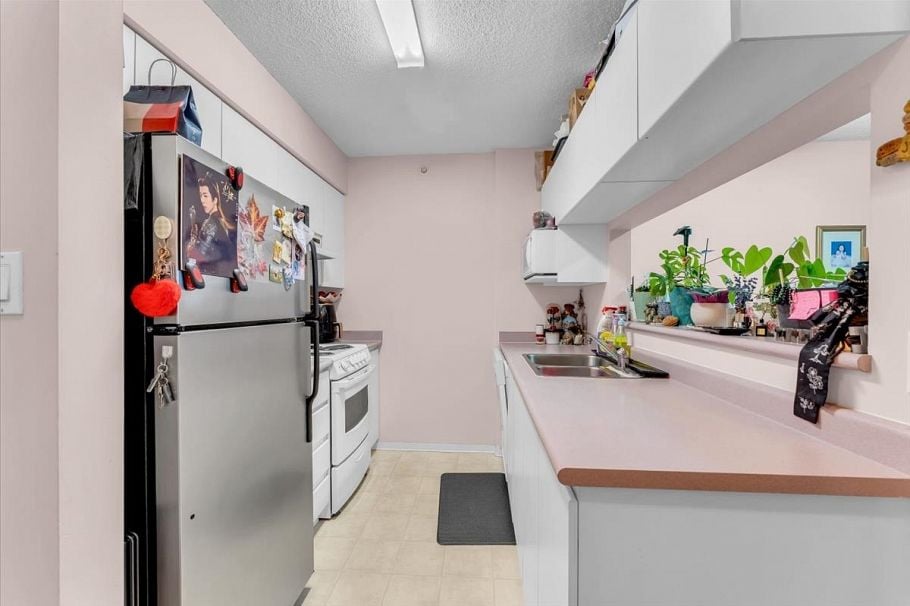 910 3489 Ascot Place Vancouver, BC - 12