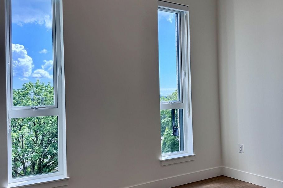 503 2235 E Broadway Vancouver, BC - 6