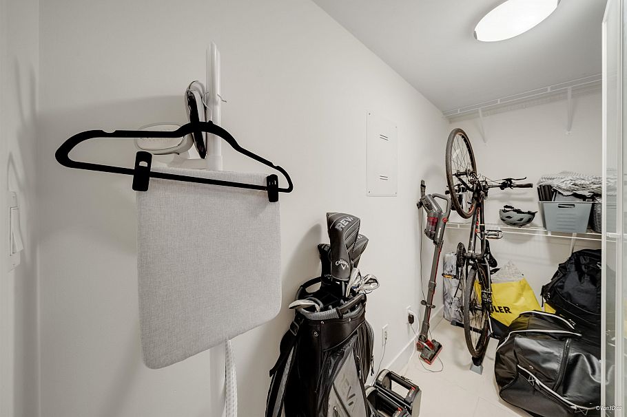 302 1255 Seymour Street Vancouver, BC - 16