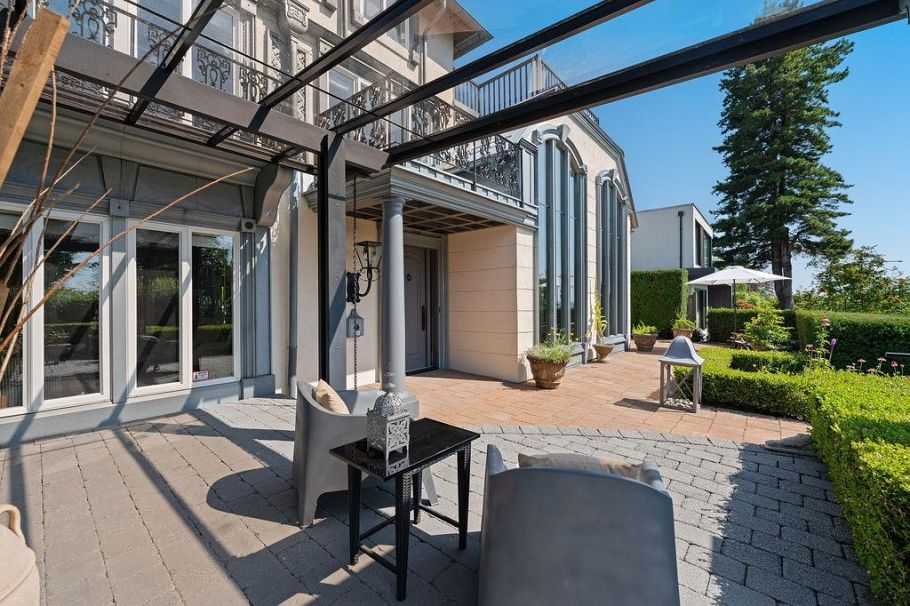 284 Sandringham Crescent North Vancouver, BC - 34