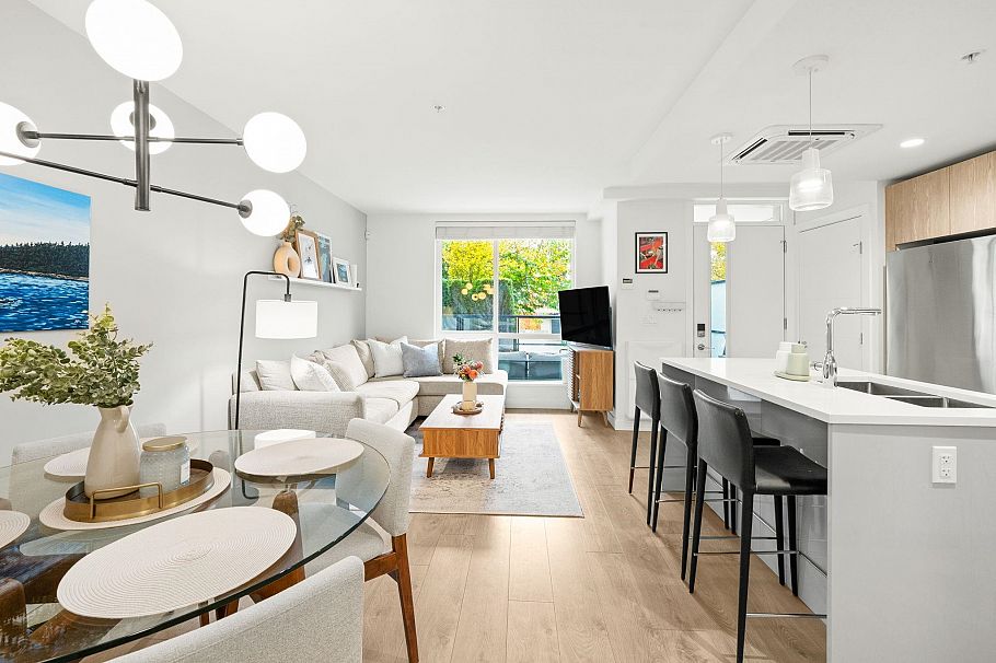 TH8 108 E 8th Street North Vancouver, BC - 12