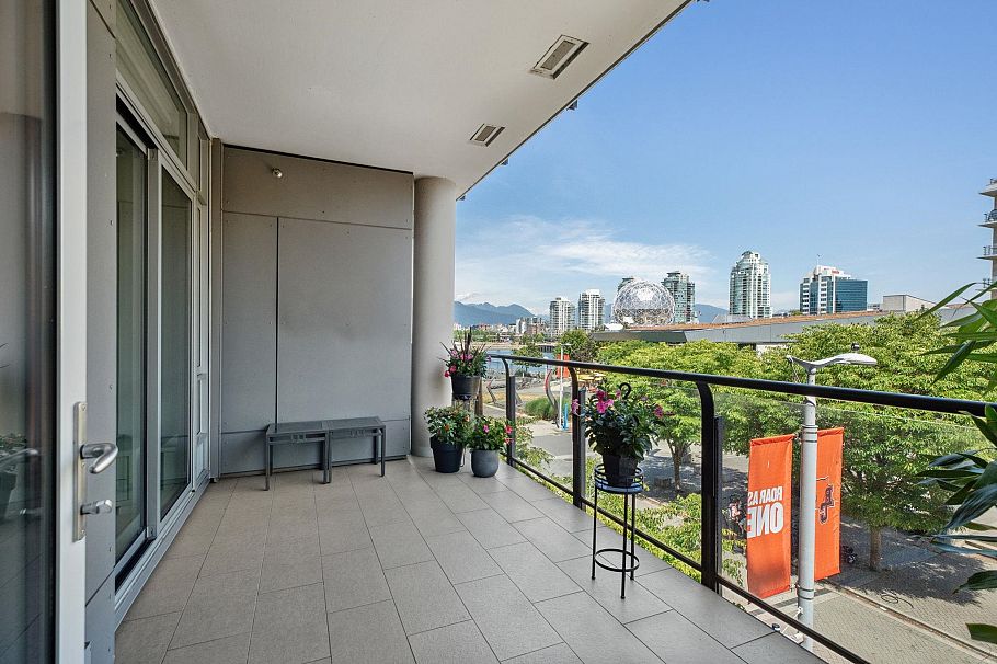 302 1625 Manitoba Street Vancouver, BC - 22