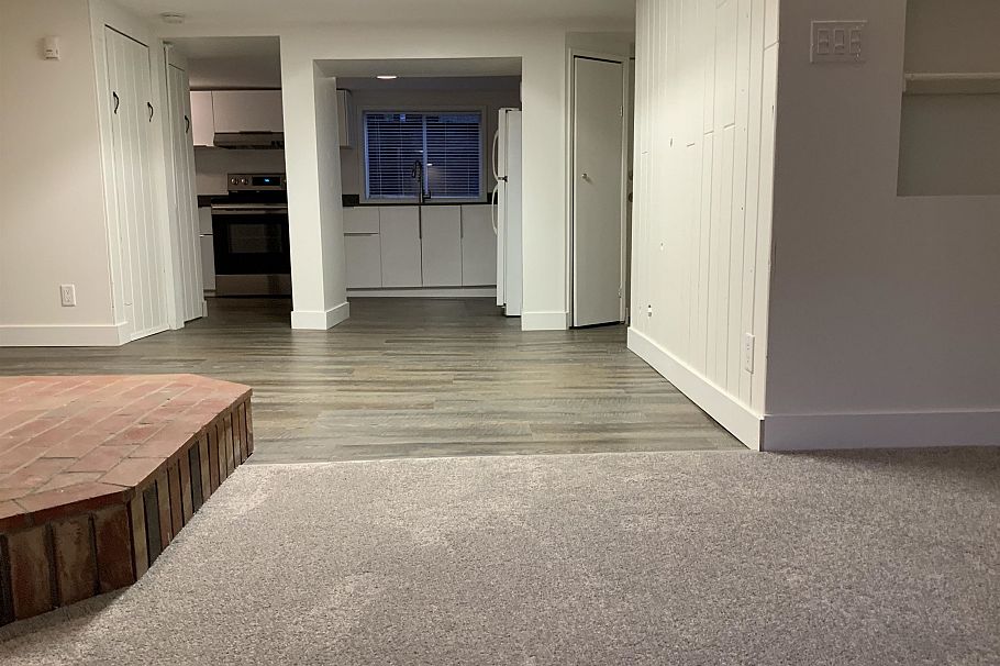 865 E 12th Street North Vancouver, BC - 38