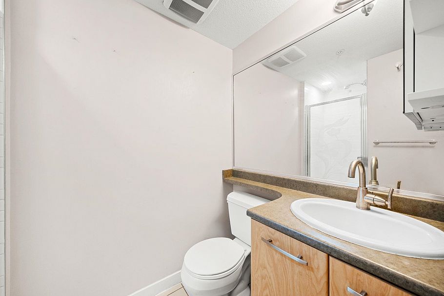 104 4155 Central Boulevard Burnaby, BC - 17