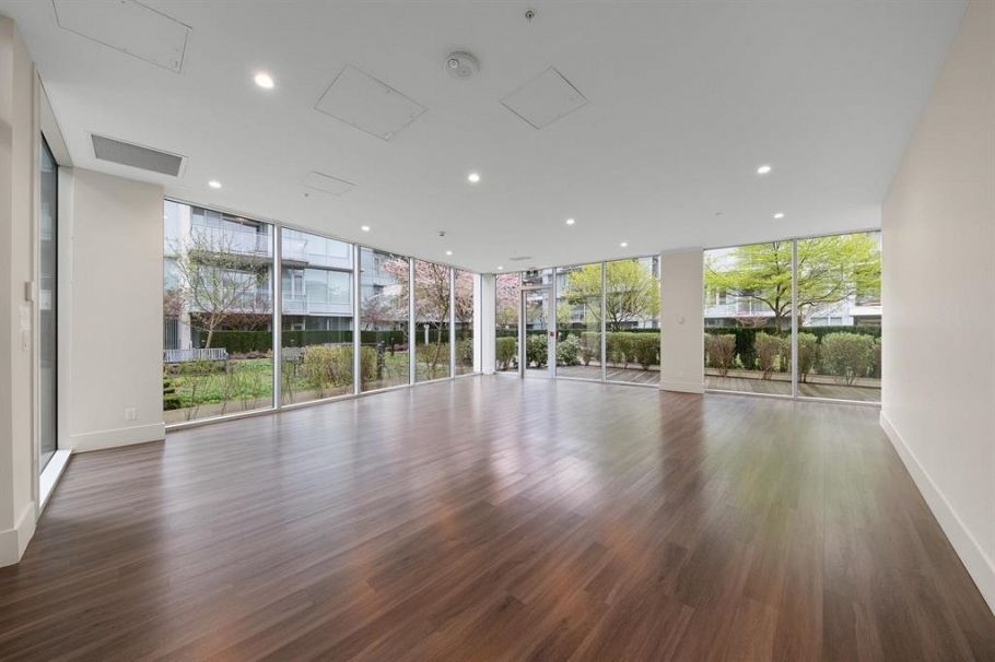 16 8677 Capstan Way Richmond, BC - 33