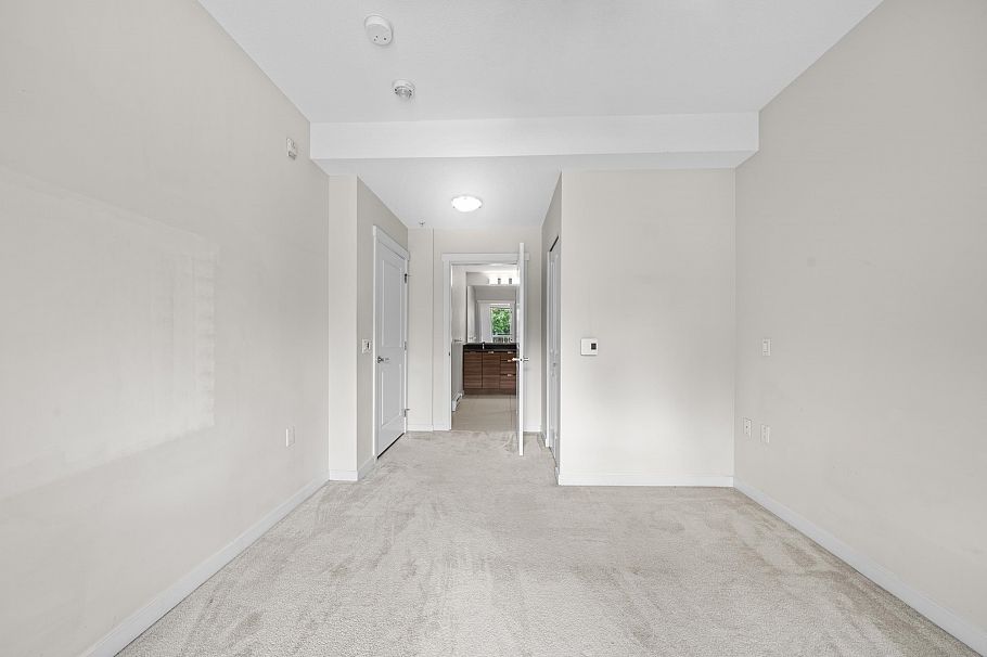 101 2665 Mountain Highway North Vancouver, BC - 17