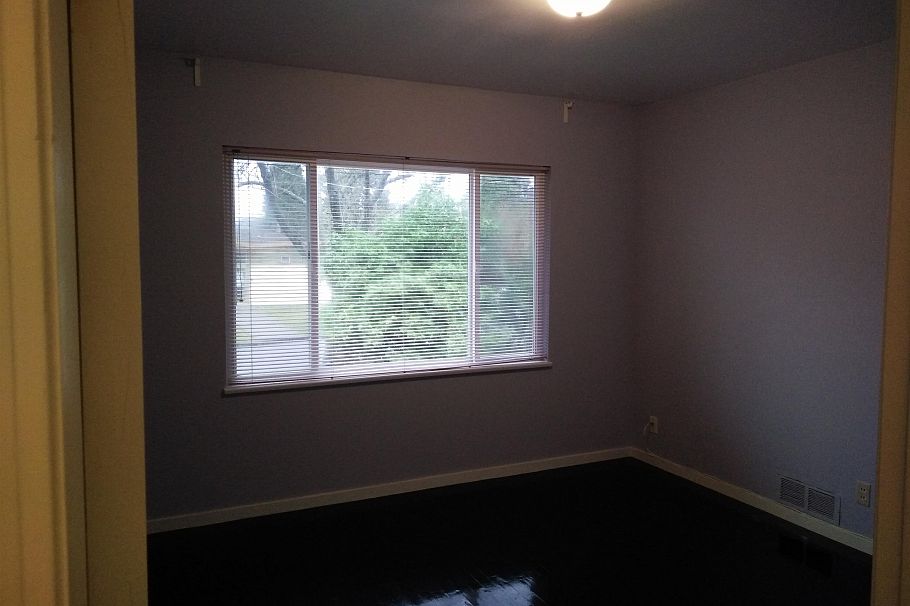 4825 Commercial Street Vancouver, BC - 10