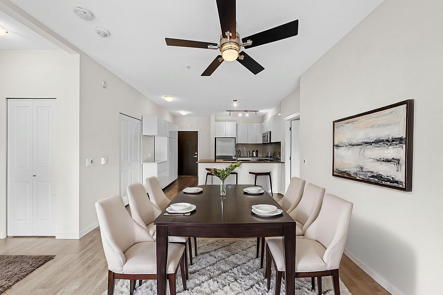 101 2665 Mountain Highway North Vancouver, BC - 4