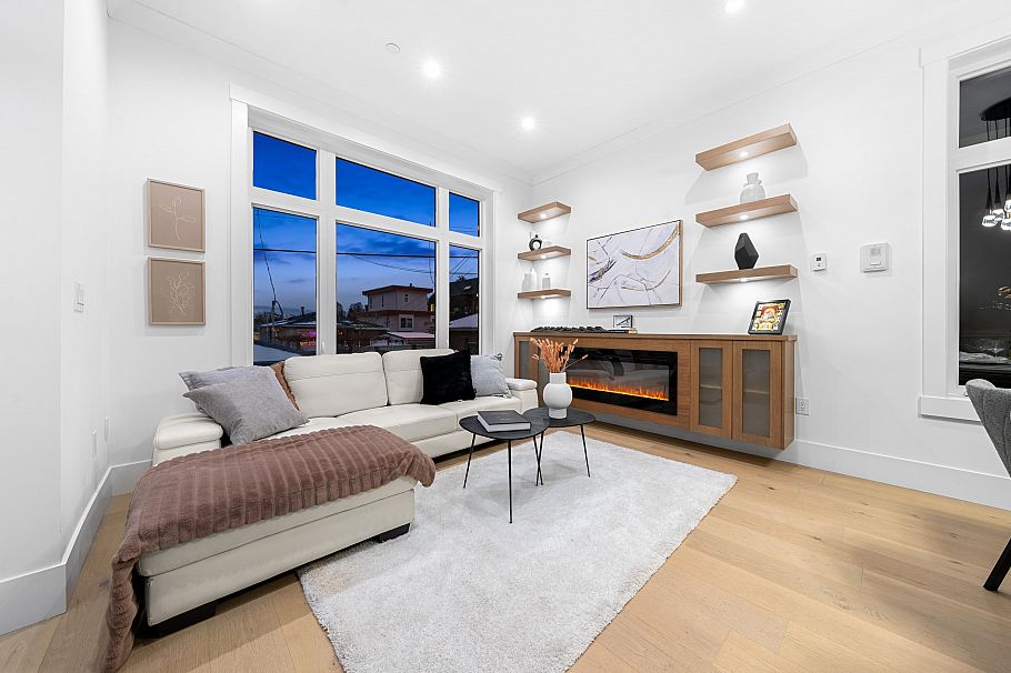 4990 Sherbrooke Street Vancouver, BC - 8