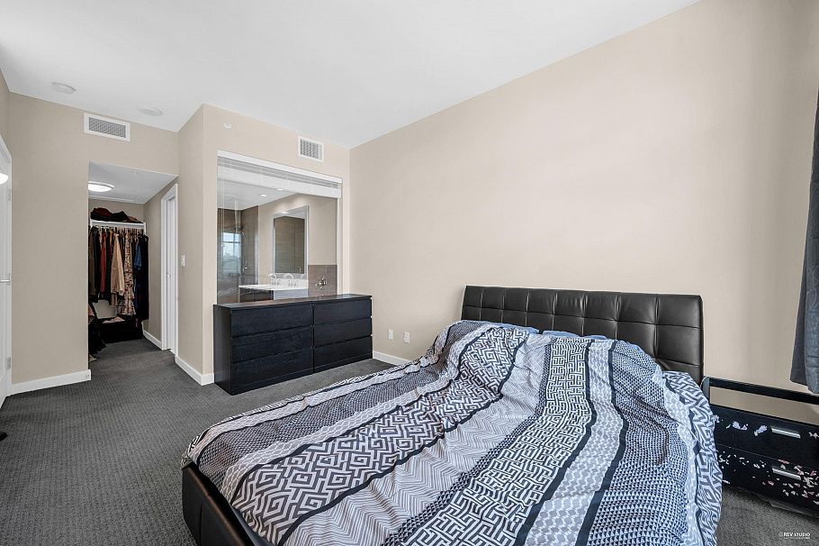 16 8677 Capstan Way Richmond, BC - 20