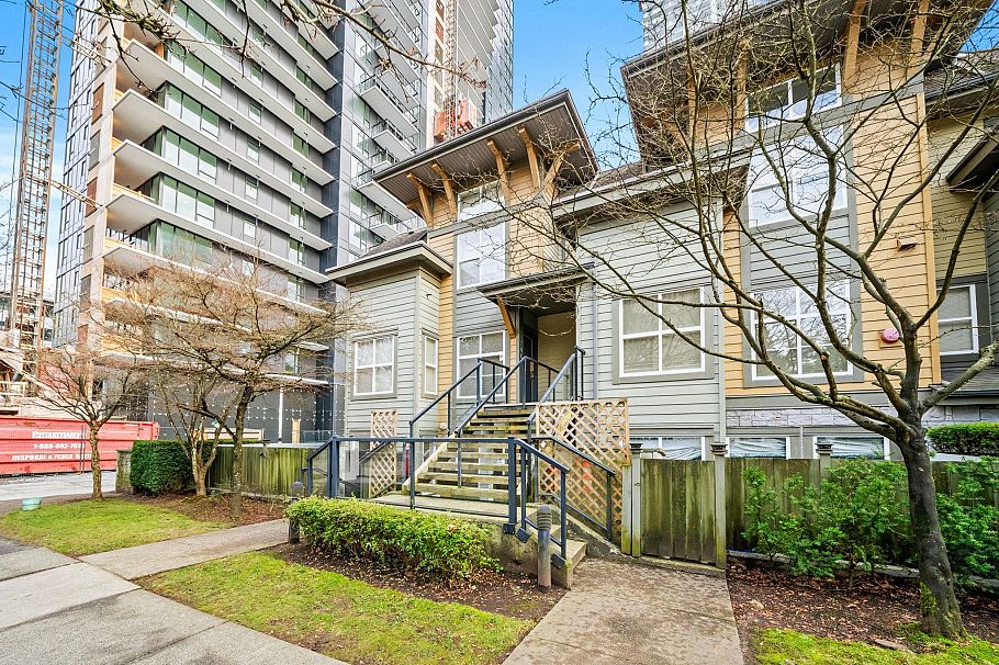 104 4155 Central Boulevard Burnaby, BC - 3