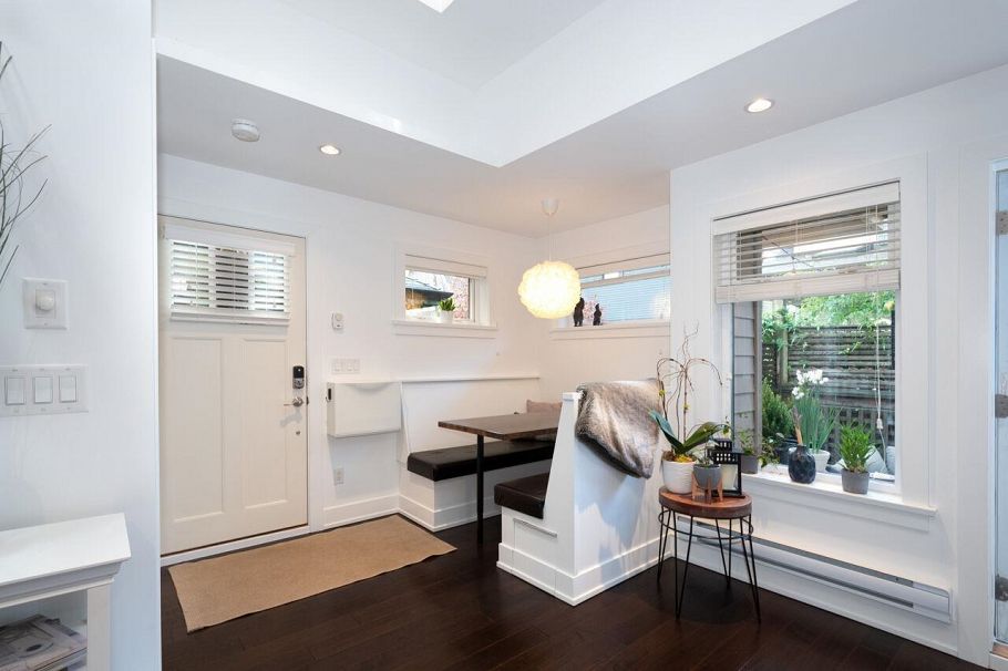 250 E 10th Street North Vancouver, BC - 13