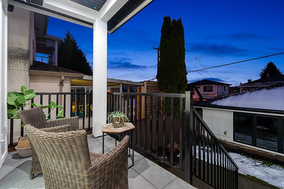 4990 Sherbrooke Street Vancouver, BC - 35