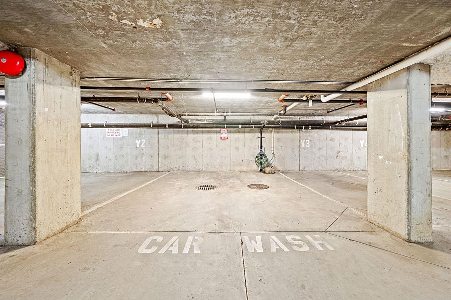 104 4155 Central Boulevard Burnaby, BC - 23