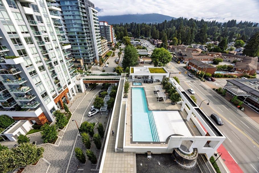 1632 Lions Gate Lane North Vancouver, BC - 16