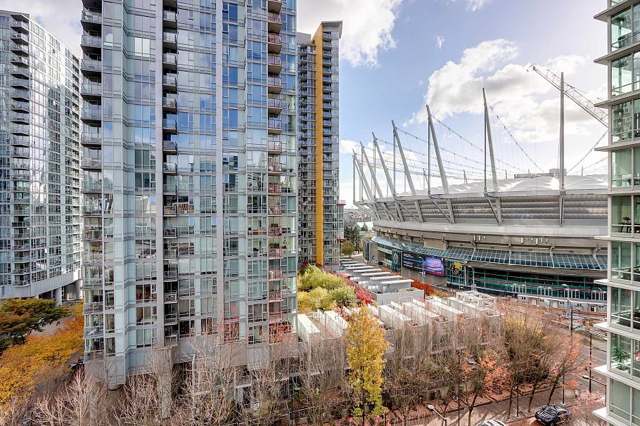 1115 161 W Georgia Street Vancouver, BC - 15