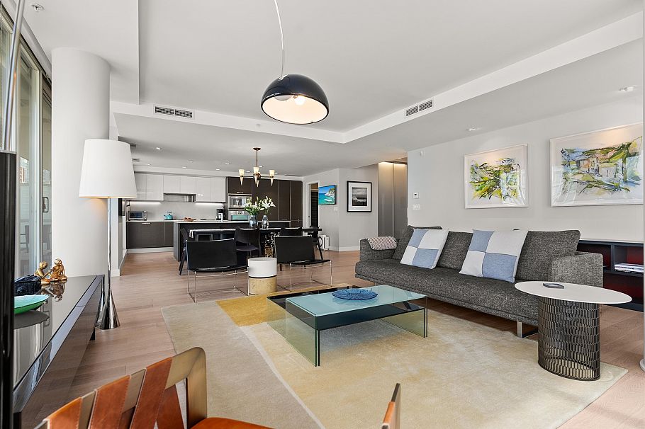 901 1409 W Pender Street Vancouver, BC - 8