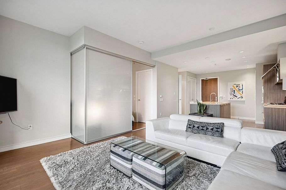 1618 Columbia Street Vancouver, BC - 12