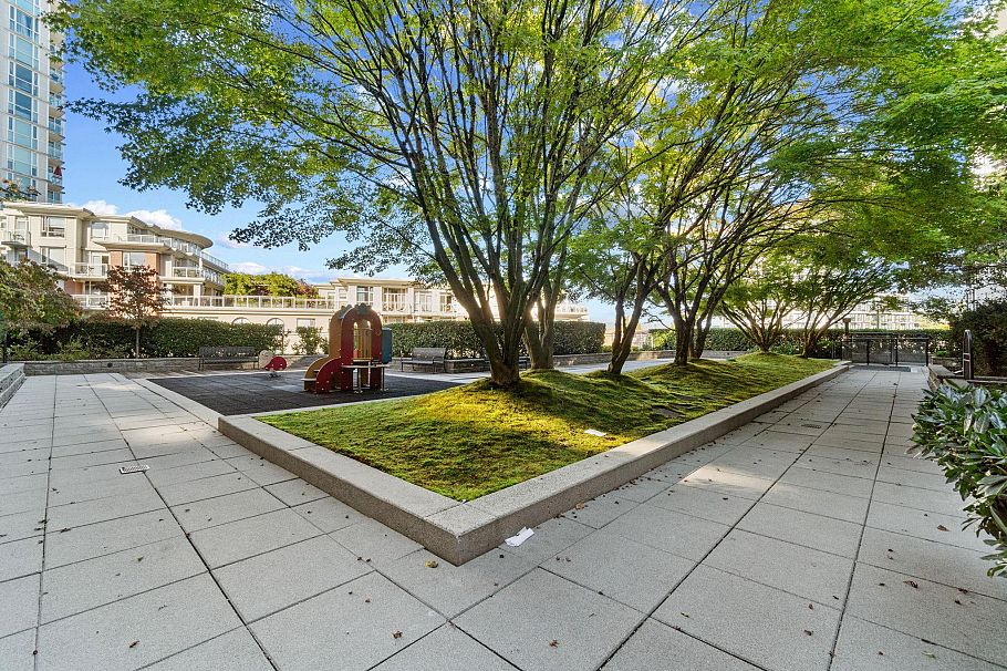 654 1483 E King Edward Avenue Vancouver, BC - 28