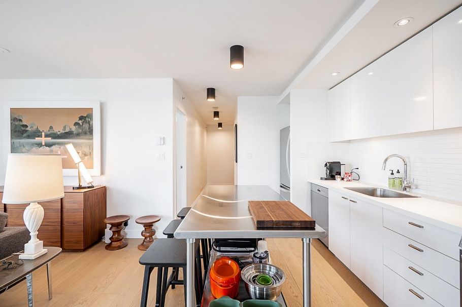 905 328 E 11th Avenue Vancouver, BC - 11