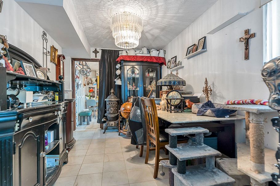 5064 Main Street Vancouver, BC - 12