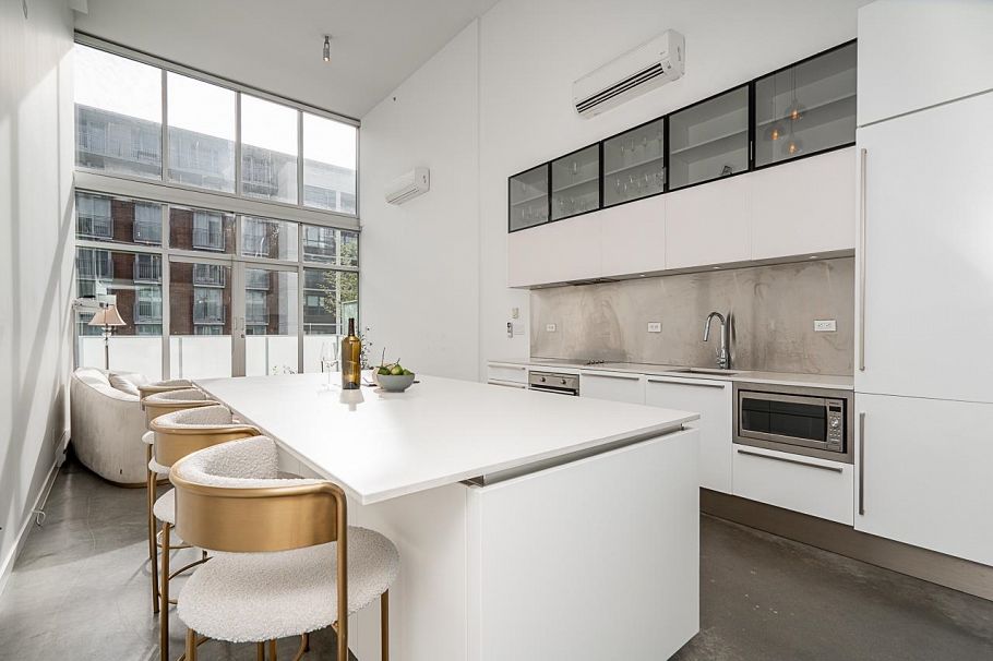 PH609 53 W Hastings Street Vancouver, BC - 3