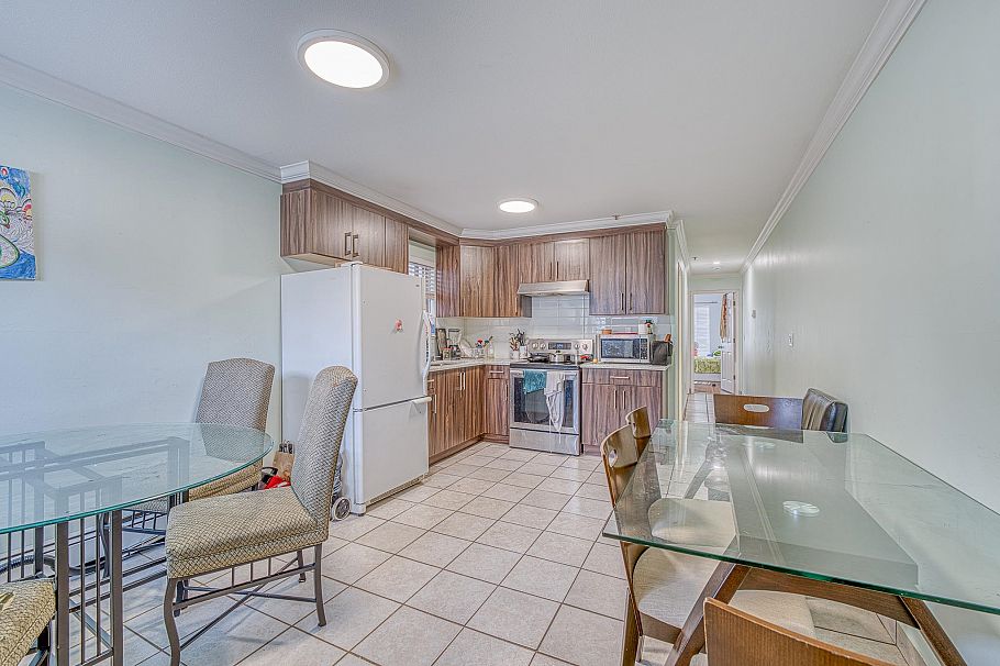 426 E 18th Avenue Vancouver, BC - 20