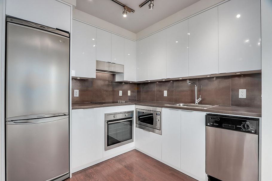 1115 161 W Georgia Street Vancouver, BC - 10