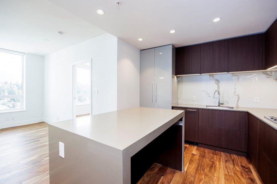 1632 Lions Gate Lane North Vancouver, BC - 13