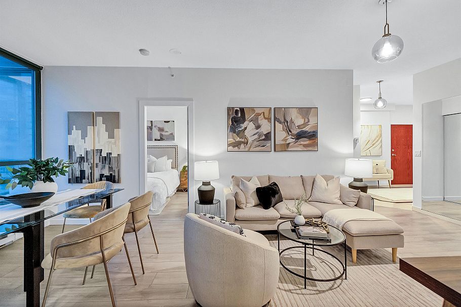 2507 1239 W Georgia Street Vancouver, BC - 3