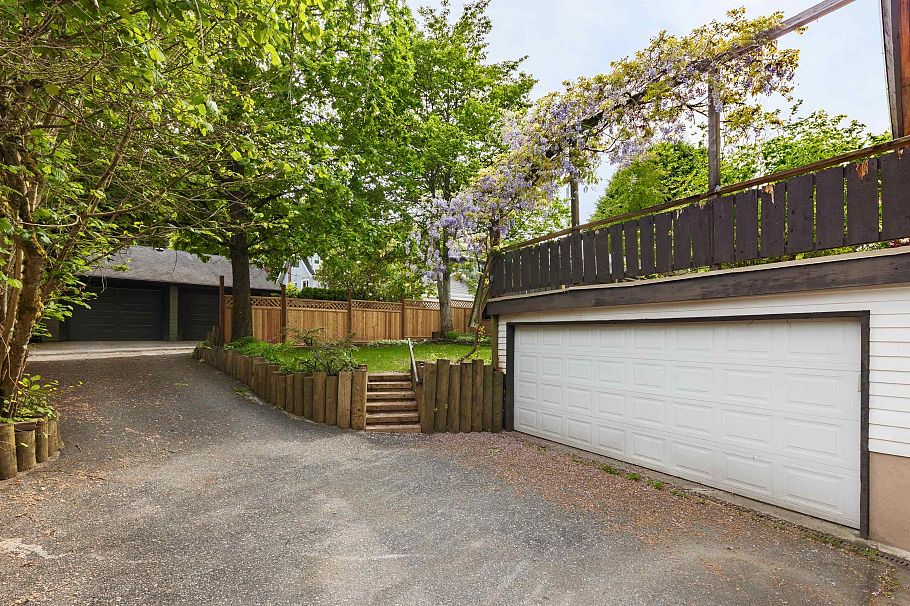 4138 W 13th Avenue Vancouver, BC - 35