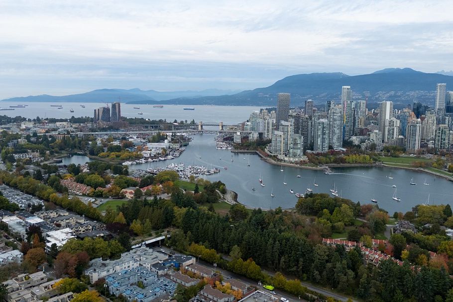 2405 Heather Street Vancouver, BC - 35