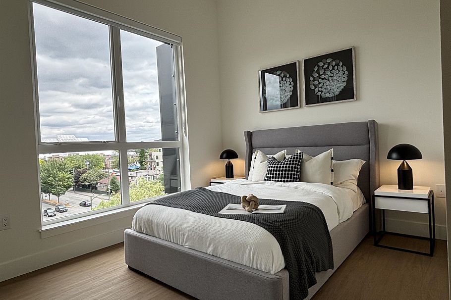 601 2235 E Broadway Vancouver, BC - 7