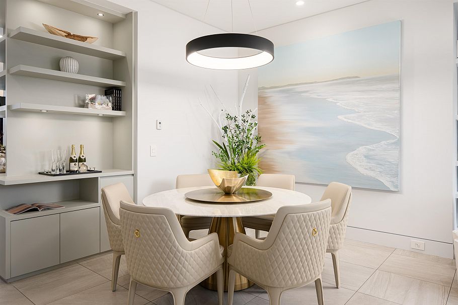 3953 W 21st Avenue Vancouver, BC - 4