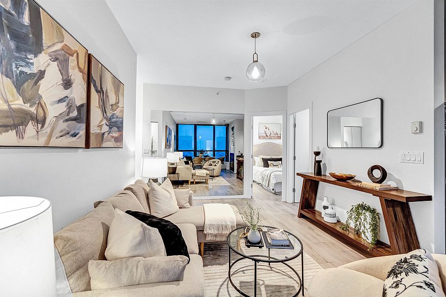 2507 1239 W Georgia Street Vancouver, BC - 4