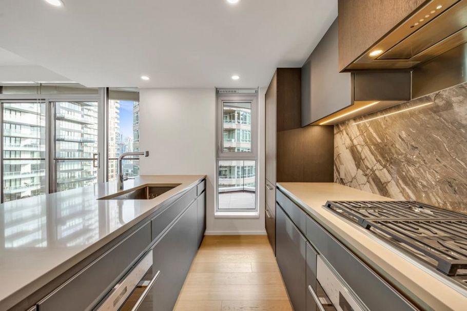 1407 889 PACIFIC STREET, Vancouver BC V6Z 1W5 Vancouver, BC - 2