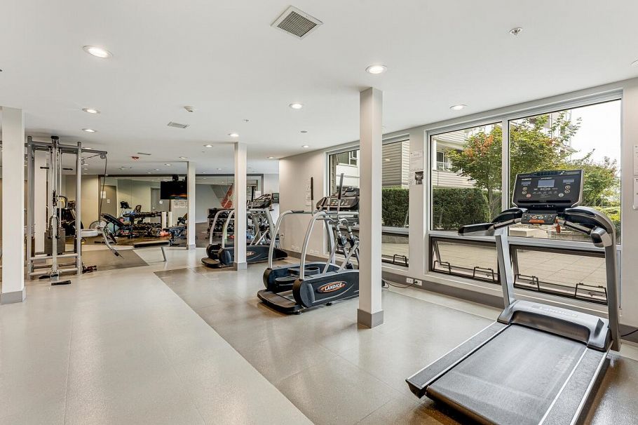 412 255 W 1st Street North Vancouver, BC - 19