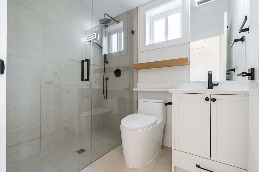 2 5304 Elgin Street Vancouver, BC - 21