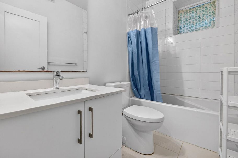 5685 Killarney Street Vancouver, BC - 18