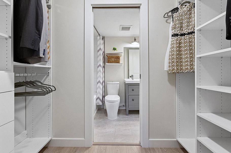 104 1365 W 4th Avenue Vancouver, BC - 17