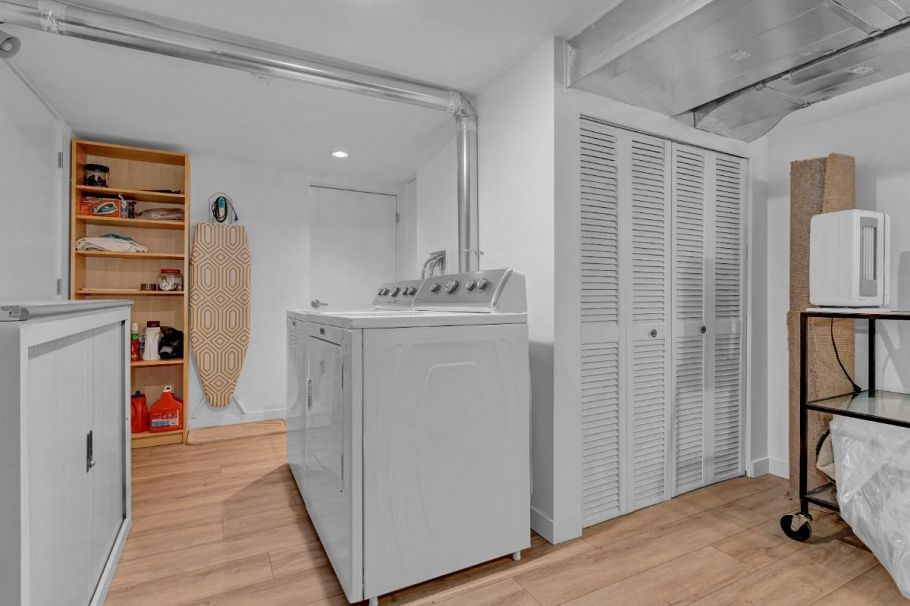 7187 Marguerite Street Vancouver, BC - 21