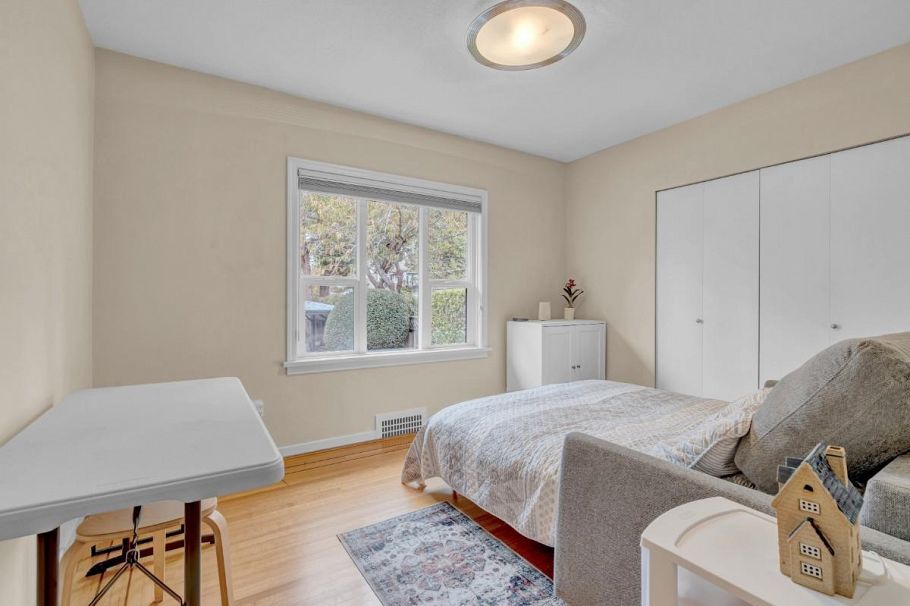 7187 Marguerite Street Vancouver, BC - 16