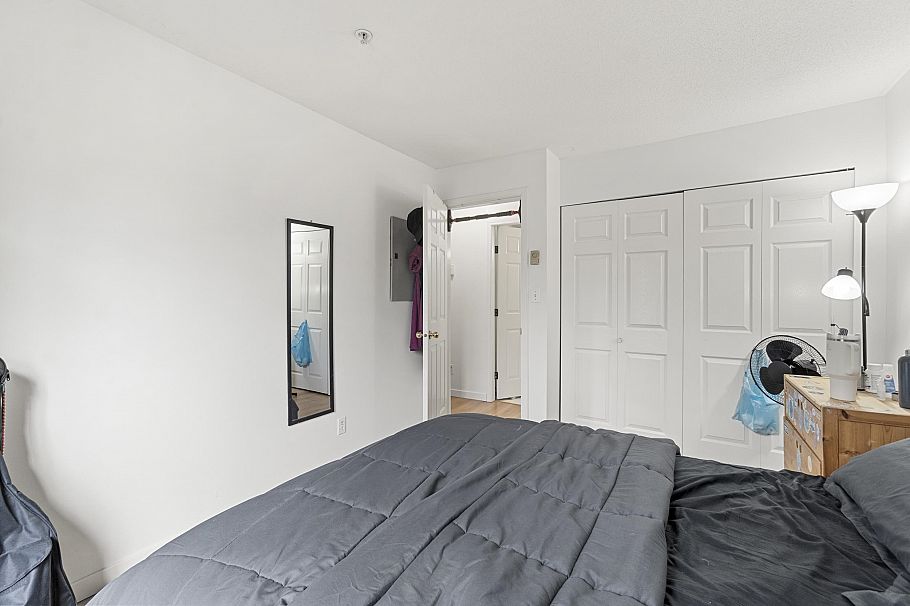 301 4990 Mcgeer Street Vancouver, BC - 6