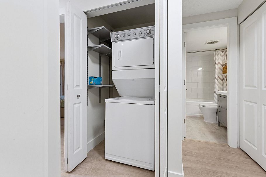 104 1365 W 4th Avenue Vancouver, BC - 18