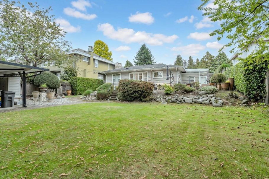 7187 Marguerite Street Vancouver, BC - 30